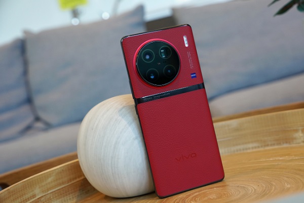 Vivo X90 Pro+ 相机评测：重装上阵